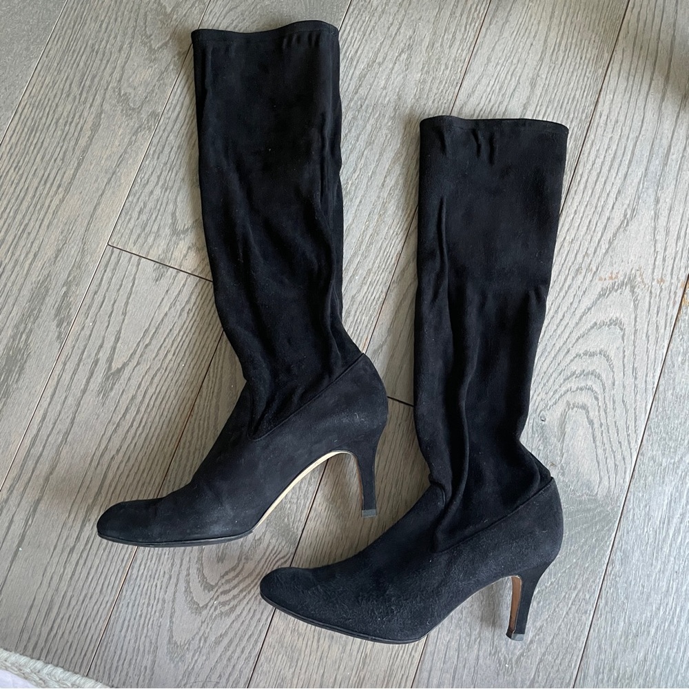 Manolo blahnik suede heeled boots